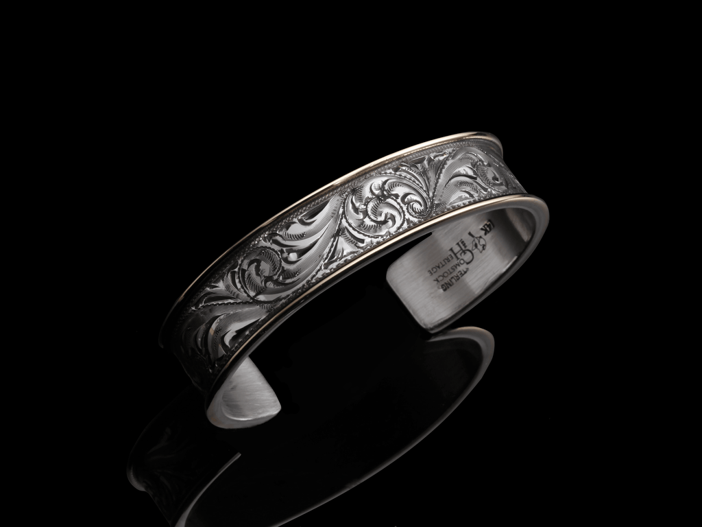 Victorian Cuff with Wire - HardwareForGentlemen.com