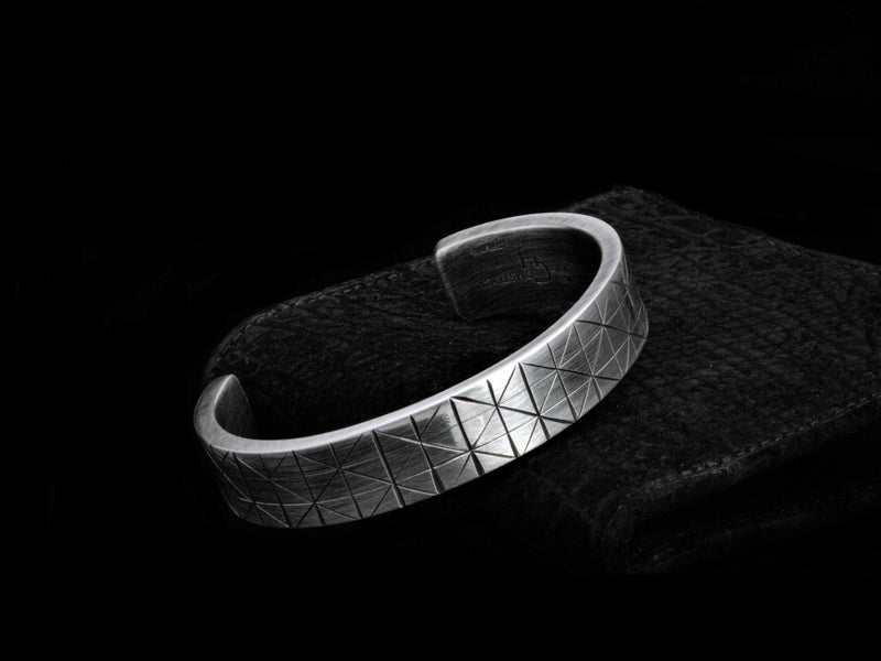 Herringbone Cuff - Comstock Heritage, Inc.